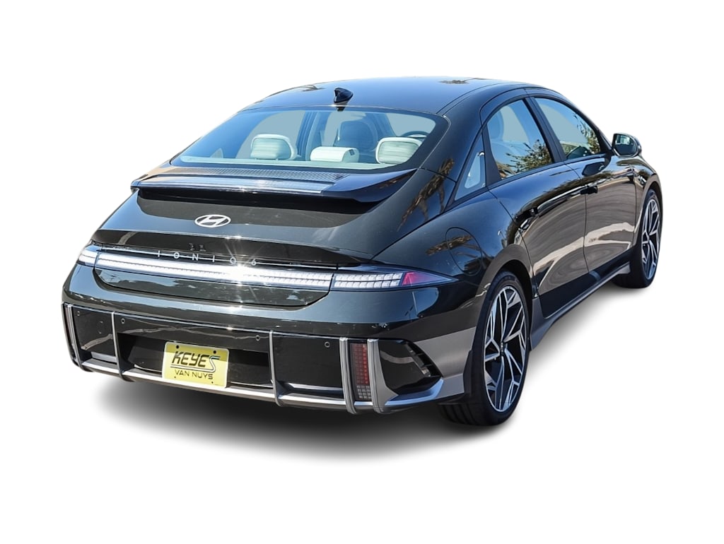 Thumbnail: 2023 Hyundai Ioniq 6 - 15