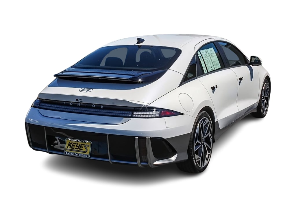 Thumbnail: 2024 Hyundai Ioniq 6 - 16