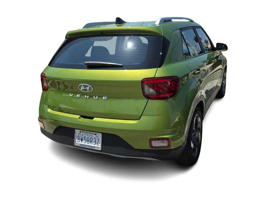 Thumbnail: 2022 Hyundai Venue - 15