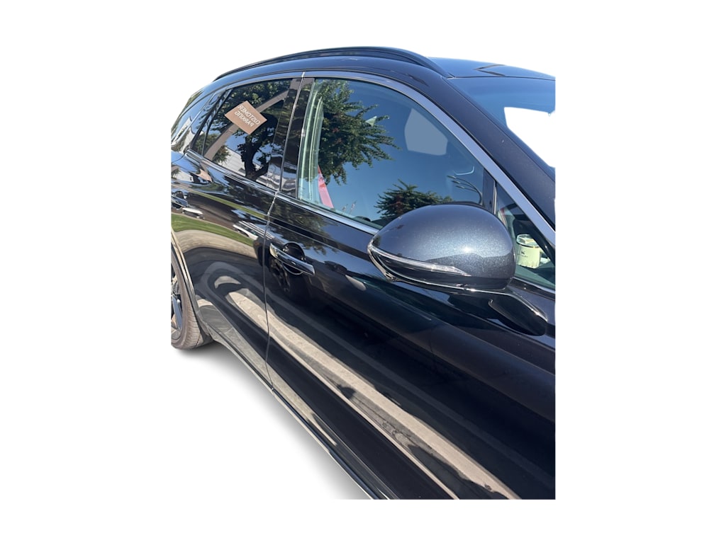 Thumbnail: 2023 Genesis GV70 - 19