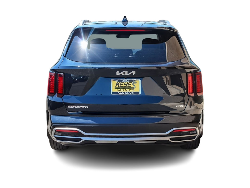 Thumbnail: 2023 Kia Sorento - 4