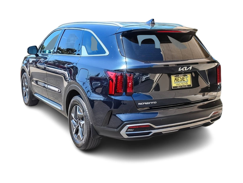 Thumbnail: 2023 Kia Sorento - 3