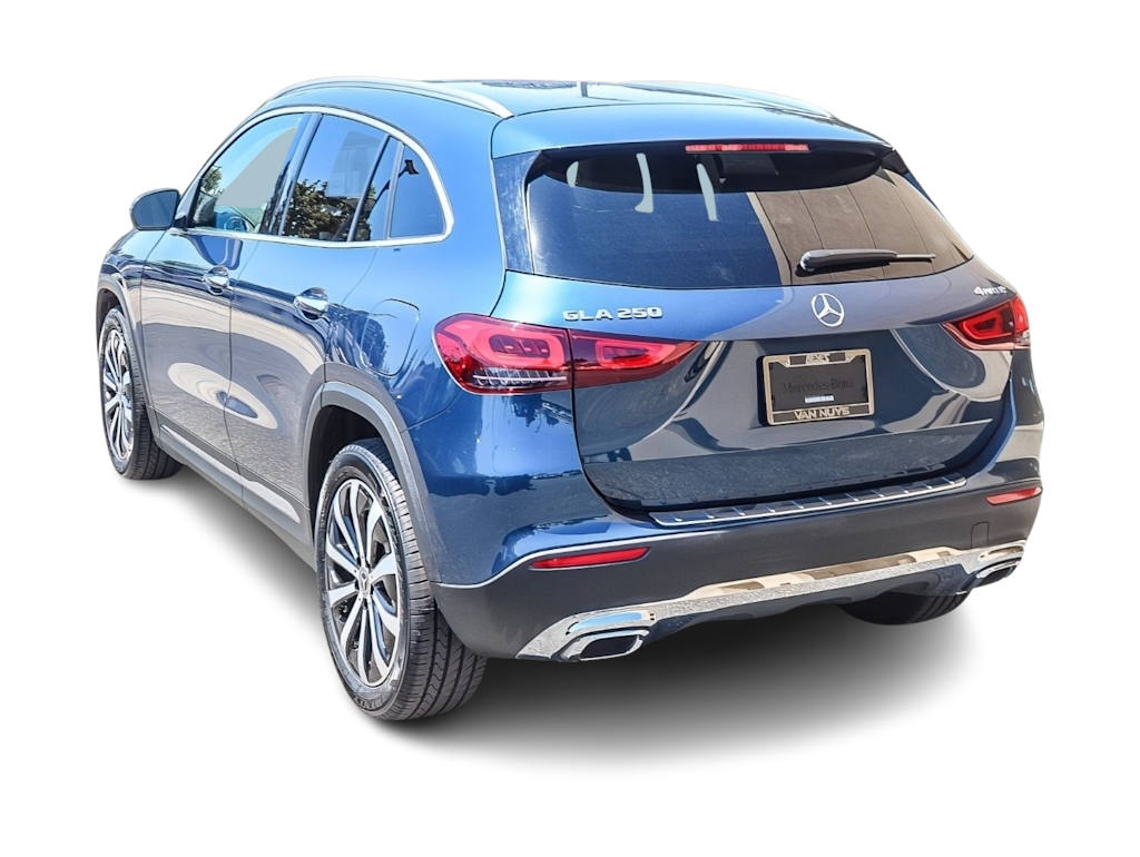 Thumbnail: 2021 Mercedes-Benz GLA - 3