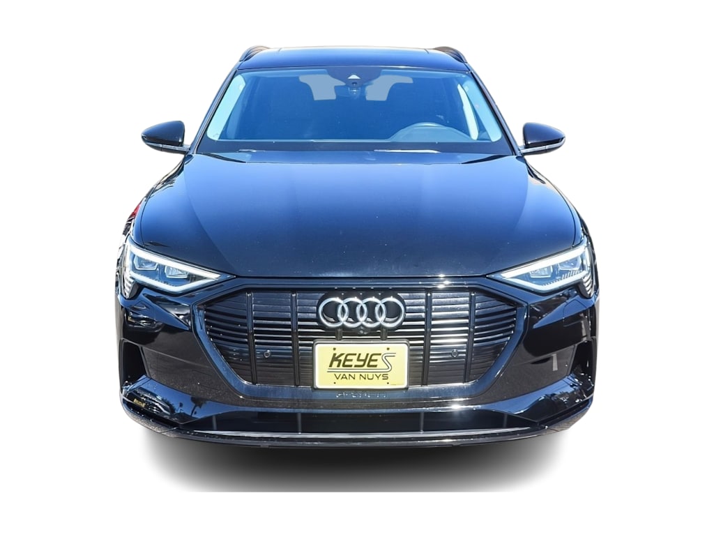 Thumbnail: 2021 Audi e-tron - 18