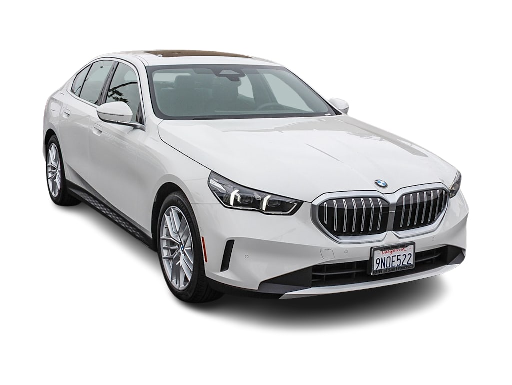 Thumbnail: 2024 BMW 5 Series - 18