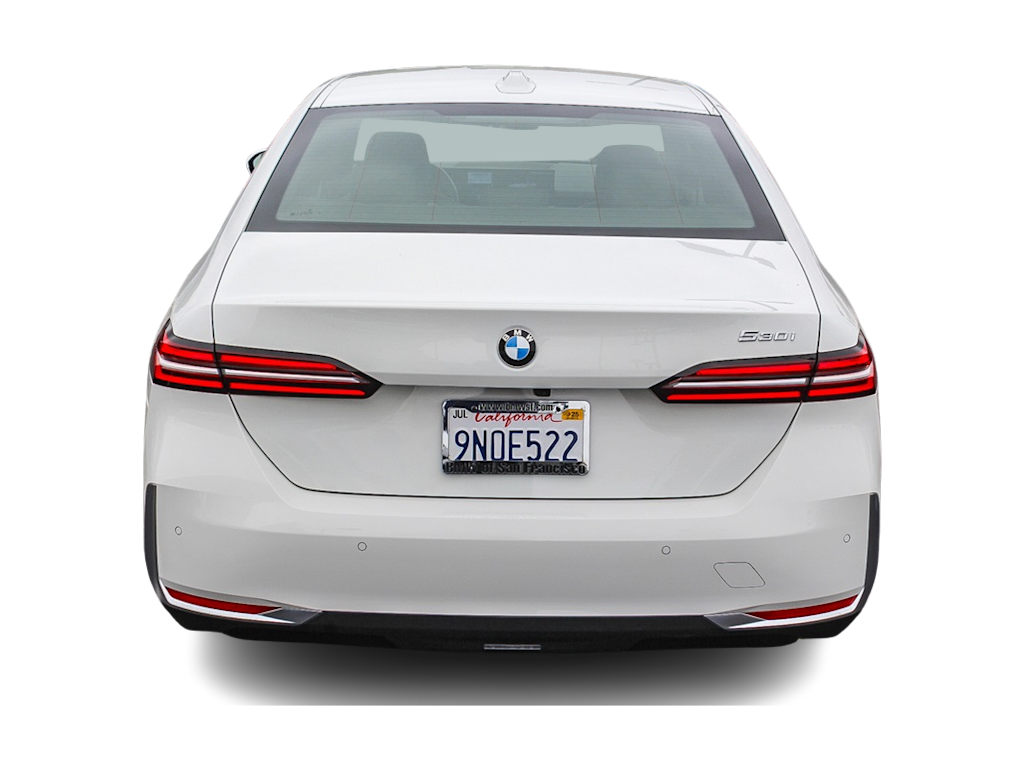 Thumbnail: 2024 BMW 5 Series - 4