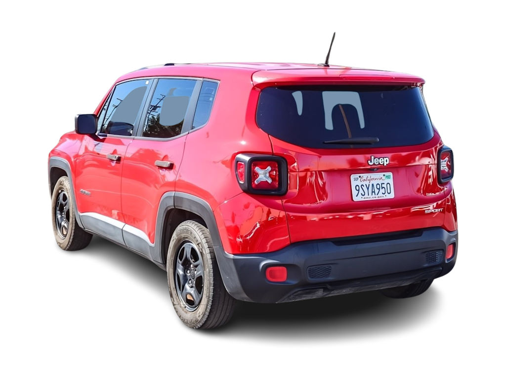 Thumbnail: 2016 Jeep Renegade - 3