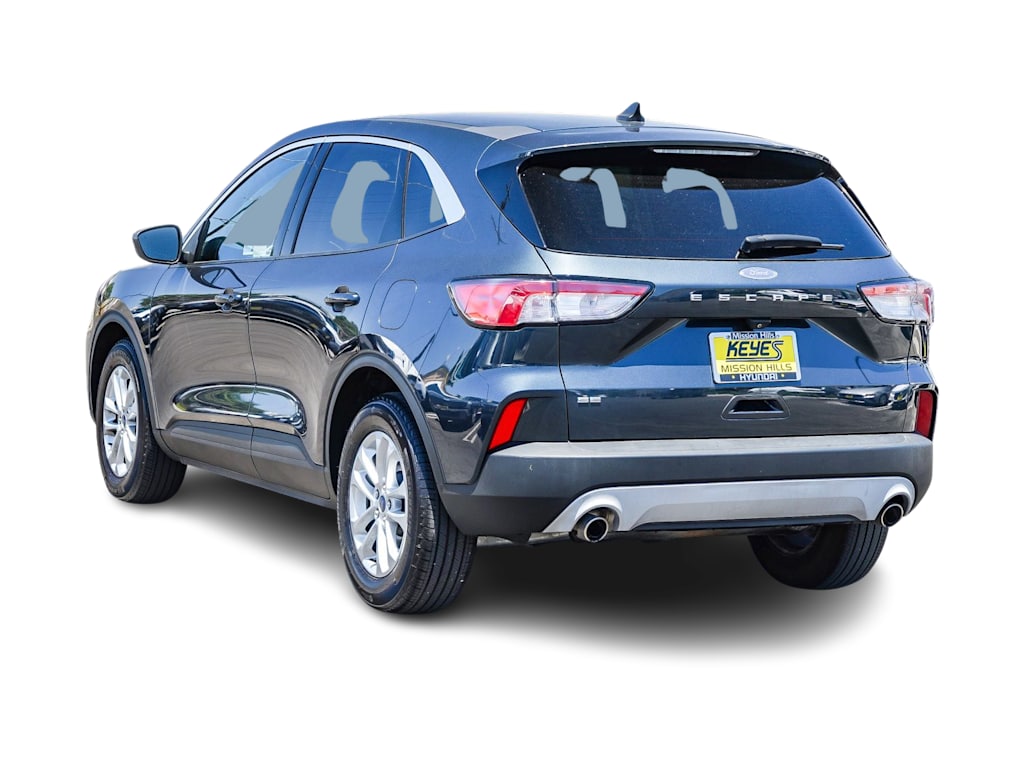 Thumbnail: 2022 Ford Escape - 3