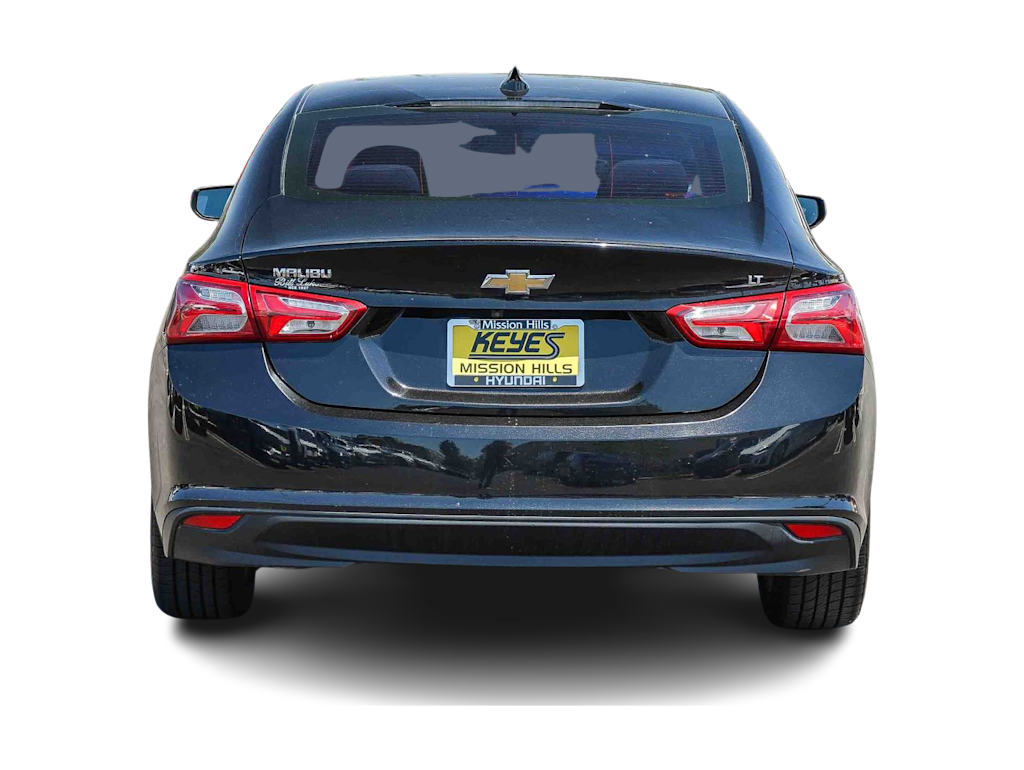 Thumbnail: 2022 Chevrolet Malibu - 4