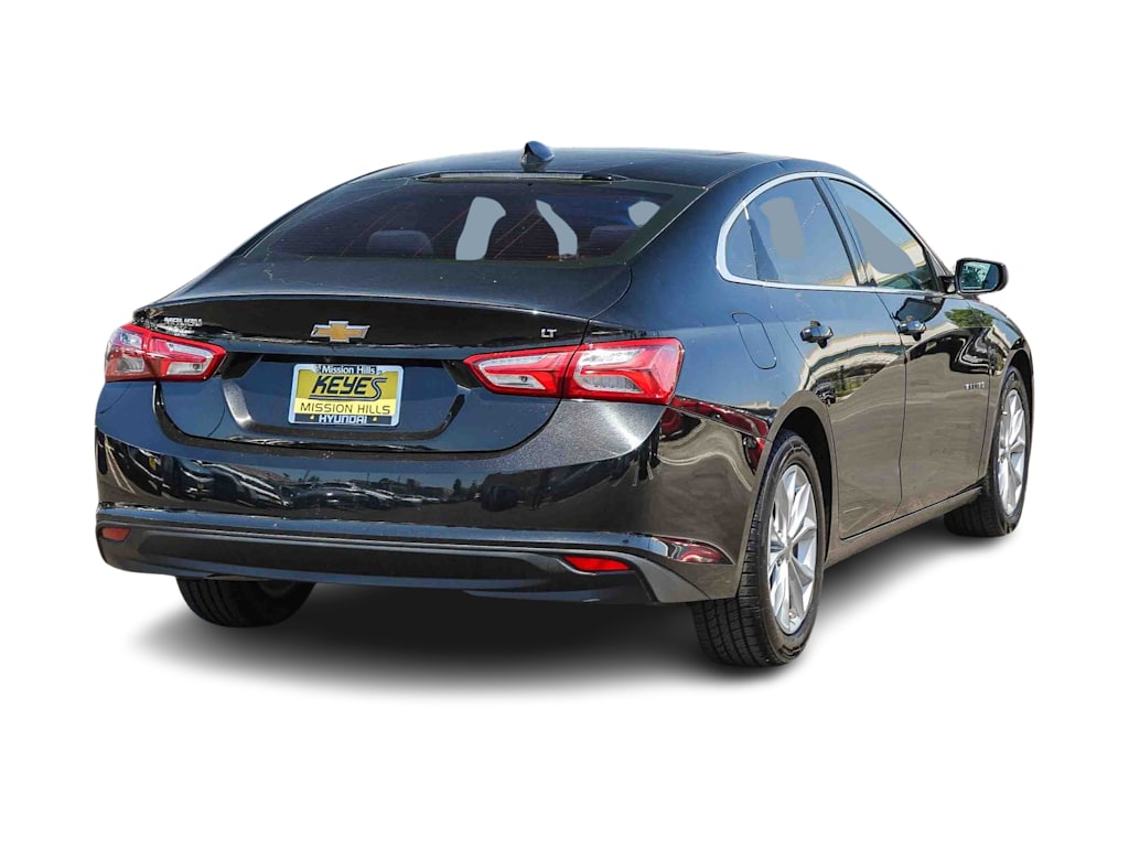Thumbnail: 2022 Chevrolet Malibu - 19