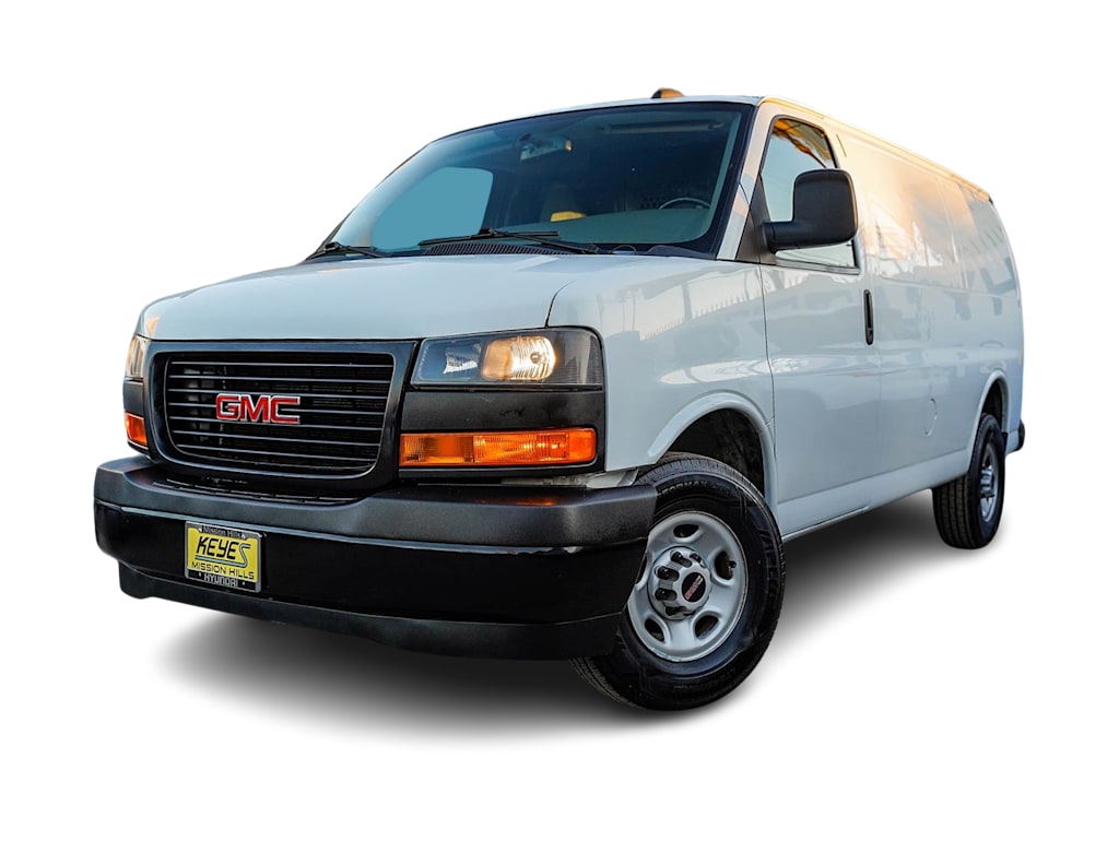 2022 GMC Savana Cargo