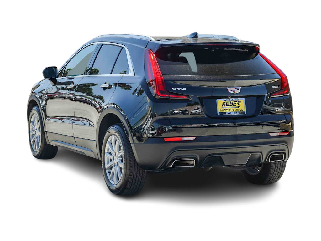 Thumbnail: 2023 Cadillac XT4 - 3