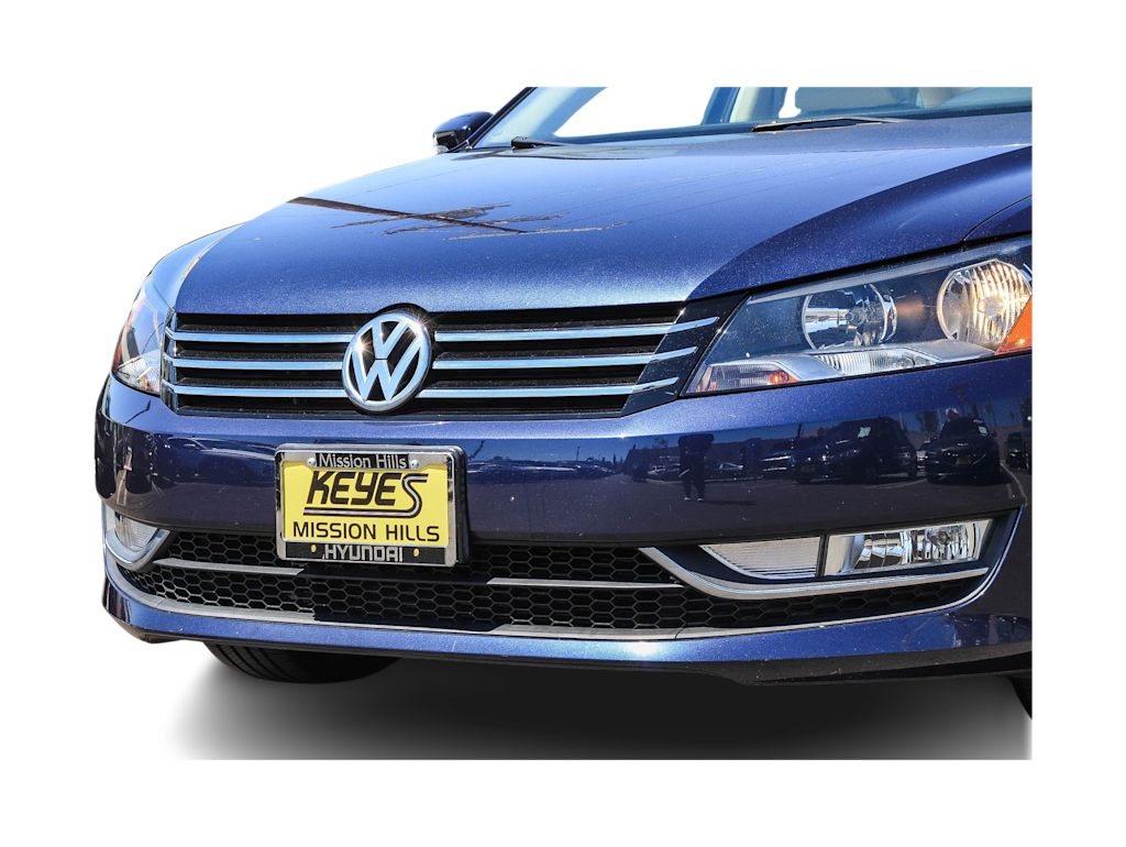 Thumbnail: 2015 Volkswagen Passat - 22