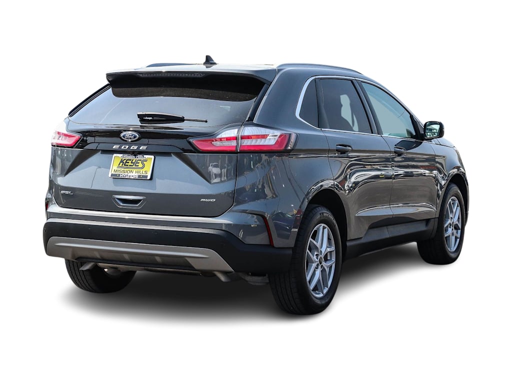 Thumbnail: 2024 Ford Edge - 17