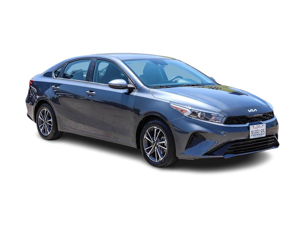Thumbnail: 2023 Kia Forte - 19