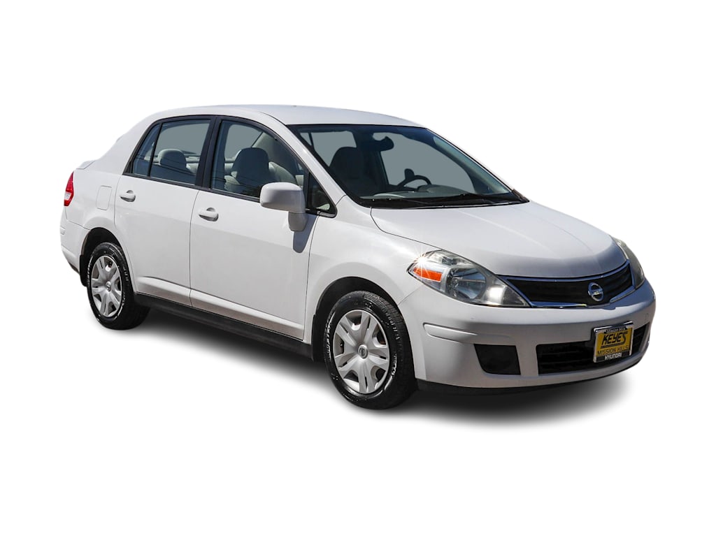 Thumbnail: 2010 Nissan Versa - 19