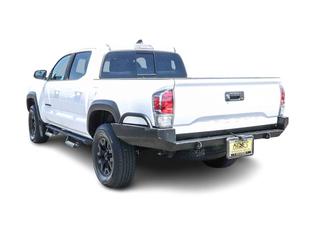 Thumbnail: 2022 Toyota Tacoma - 3
