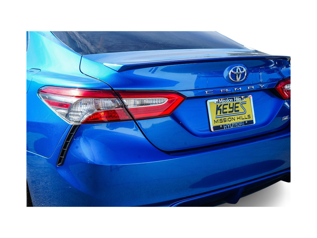 2019 Toyota Camry XLE 22