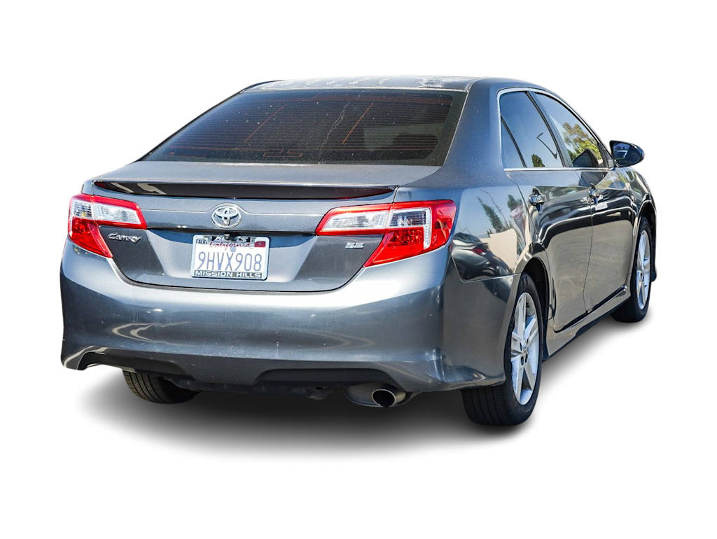 Thumbnail: 2013 Toyota Camry - 9