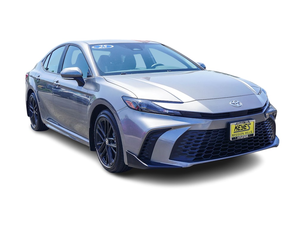 Thumbnail: 2025 Toyota Camry - 18