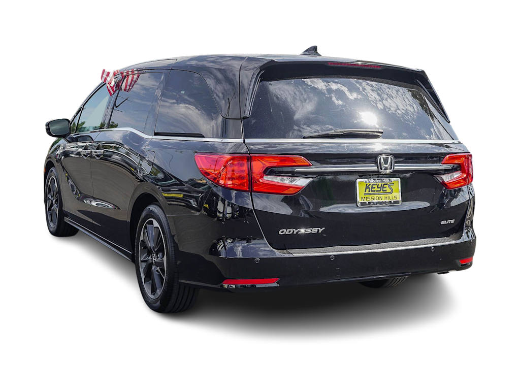 Thumbnail: 2023 Honda Odyssey - 3