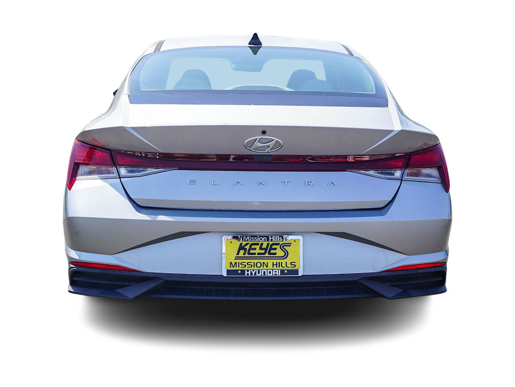Thumbnail: 2021 Hyundai Elantra - 4