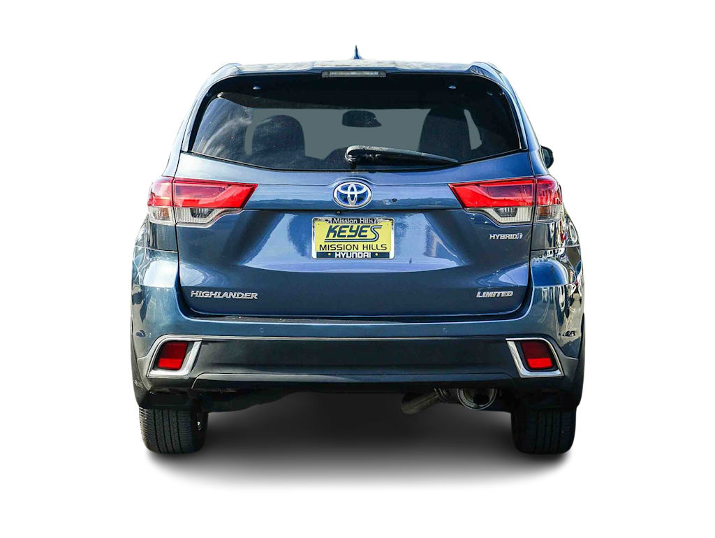 Thumbnail: 2017 Toyota Highlander - 4