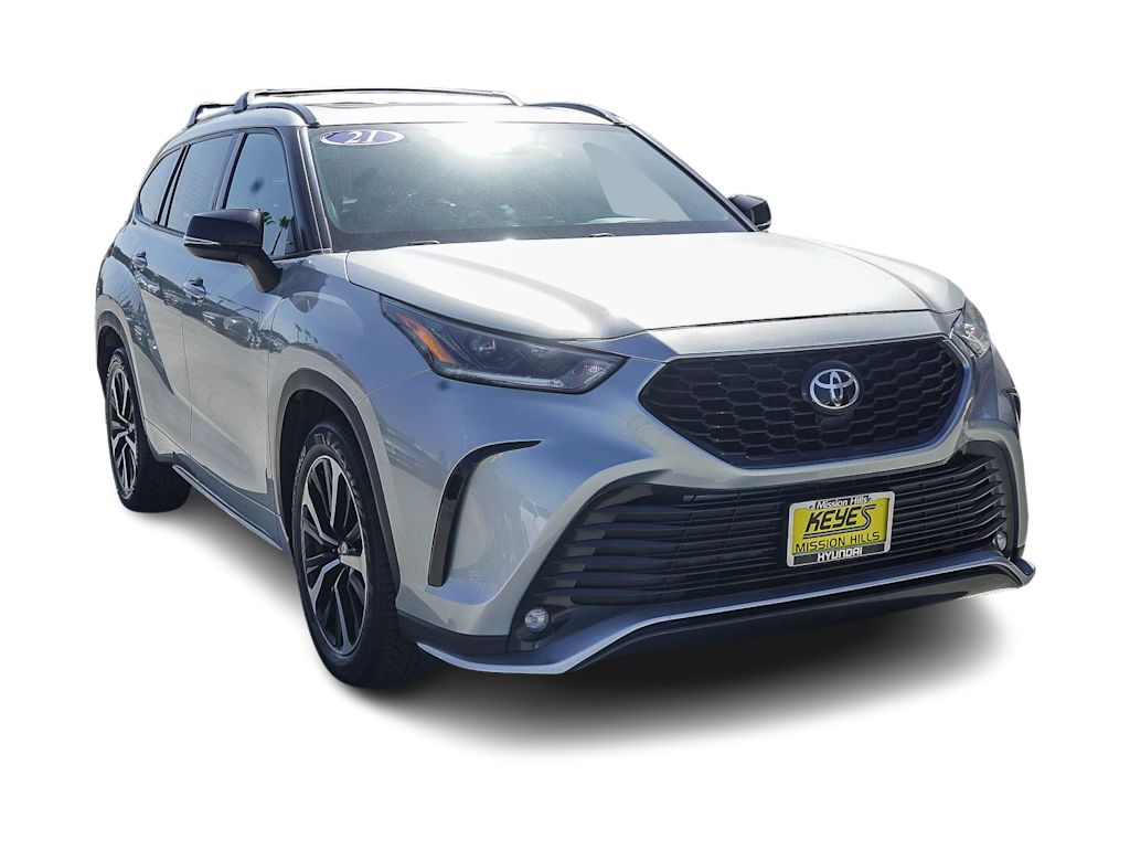 Thumbnail: 2021 Toyota Highlander - 19