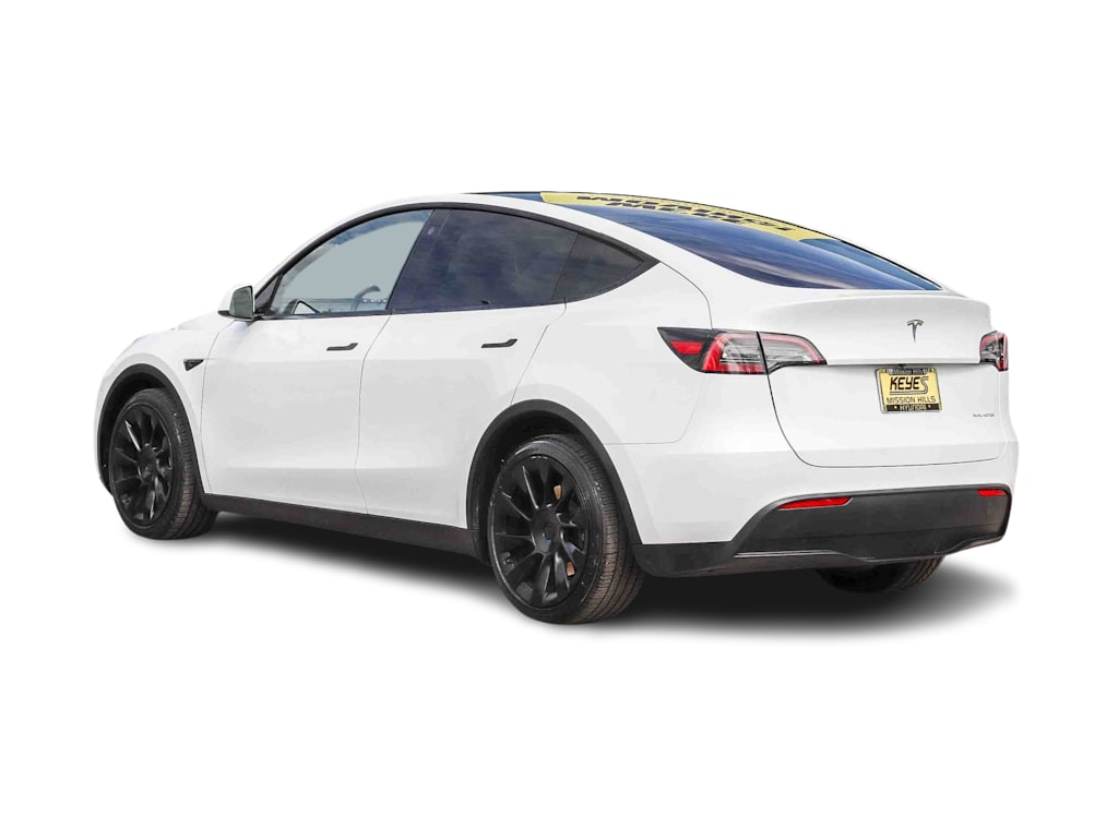 Thumbnail: 2023 Tesla Model Y - 3