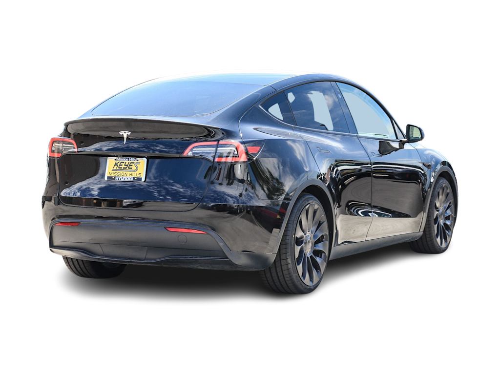 Thumbnail: 2023 Tesla Model Y - 14