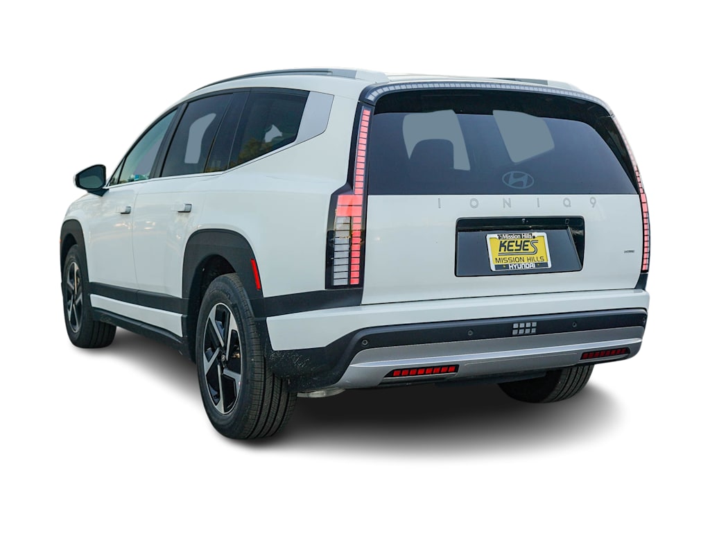 Thumbnail: 2026 Hyundai Ioniq - 3