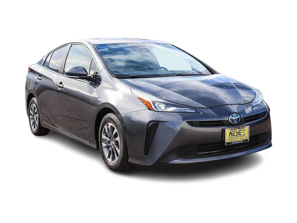 2019 Toyota Prius XLE 13