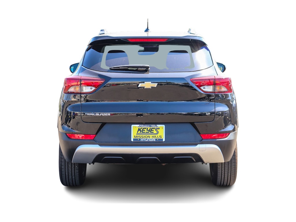 Thumbnail: 2023 Chevrolet TrailBlazer - 4