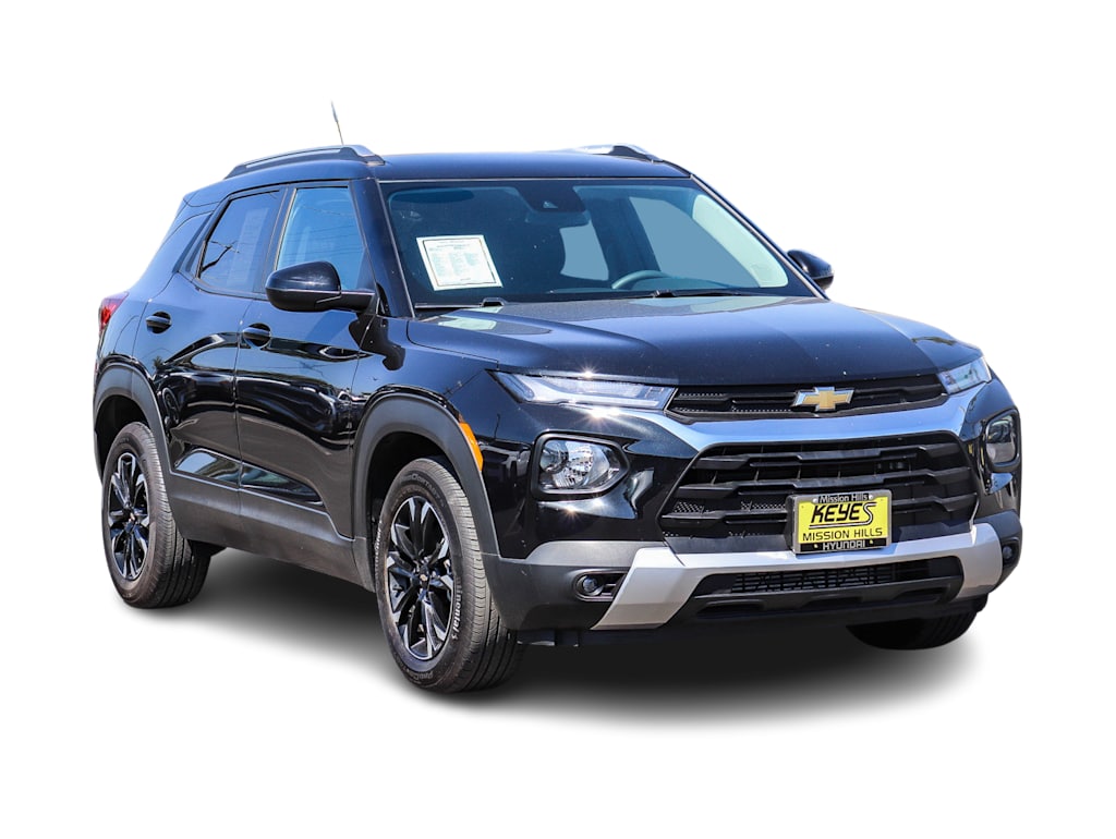 Thumbnail: 2023 Chevrolet TrailBlazer - 17
