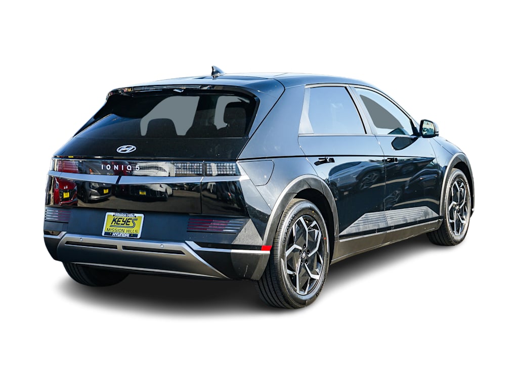 Thumbnail: 2024 Hyundai Ioniq 5 - 17