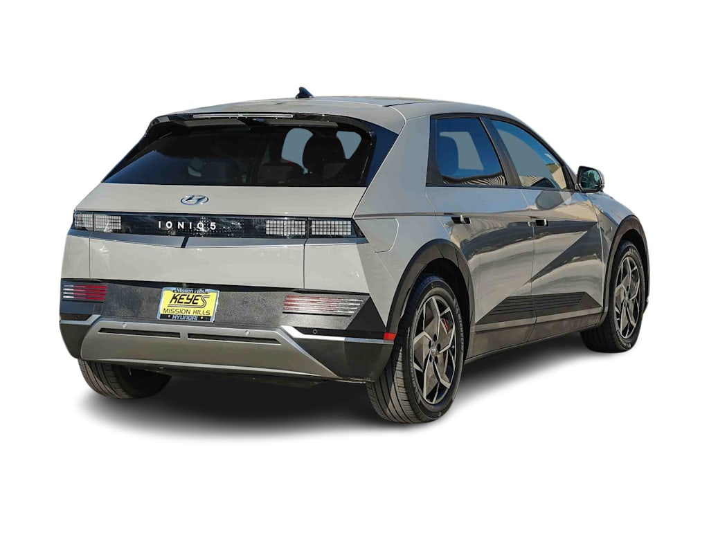 Thumbnail: 2024 Hyundai Ioniq 5 - 17
