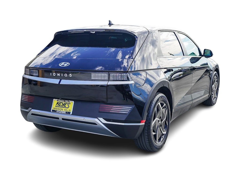 Thumbnail: 2024 Hyundai Ioniq 5 - 17