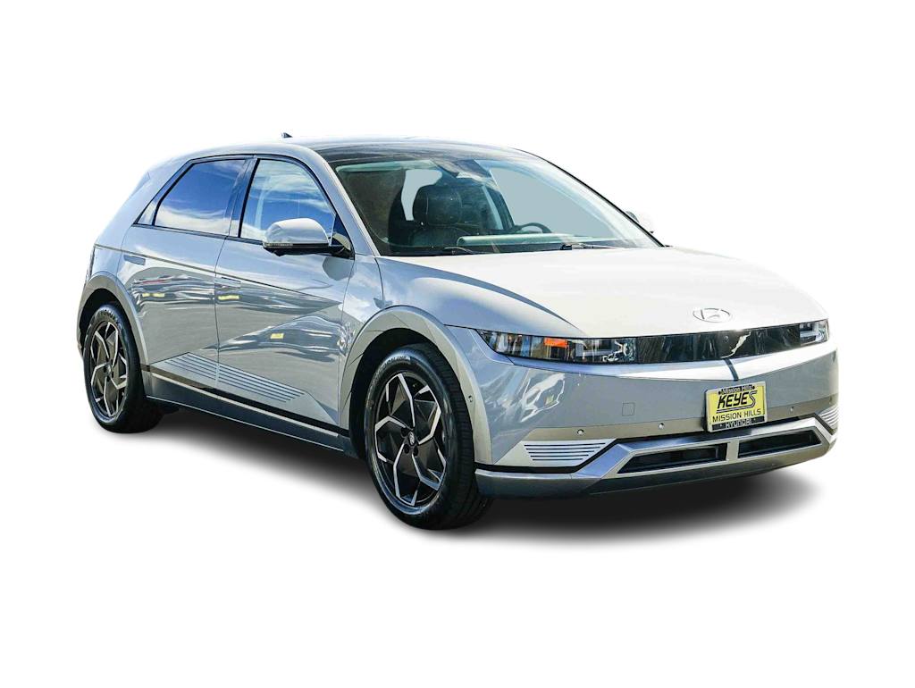 Thumbnail: 2023 Hyundai Ioniq 5 - 16