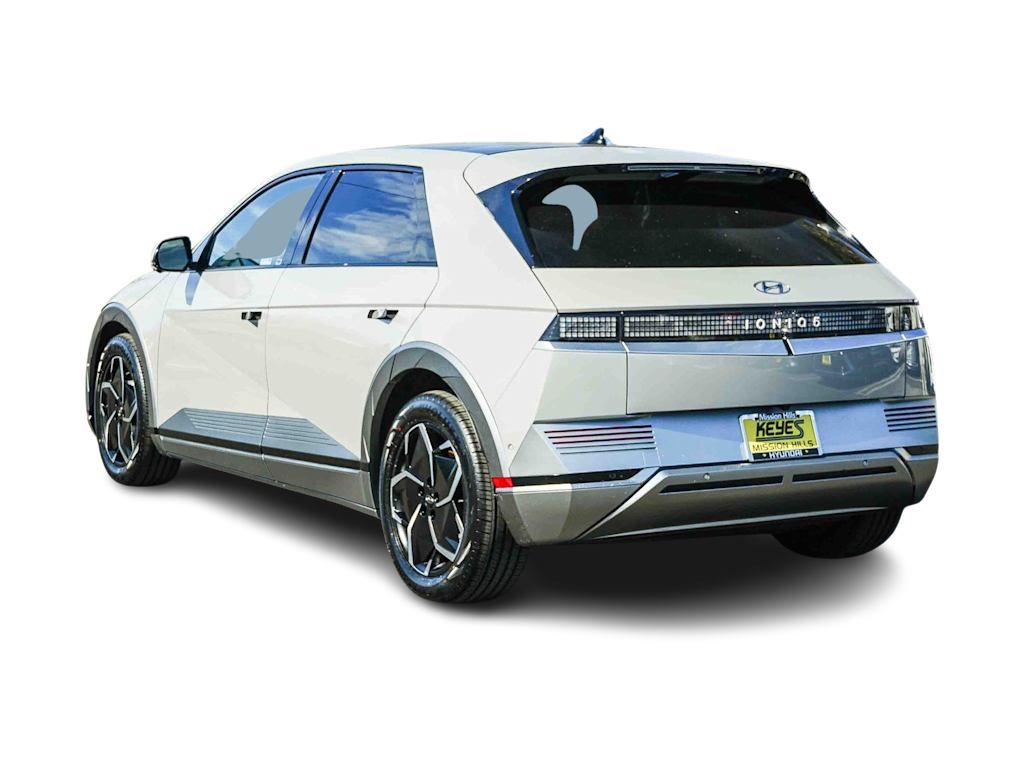 Thumbnail: 2023 Hyundai Ioniq 5 - 3