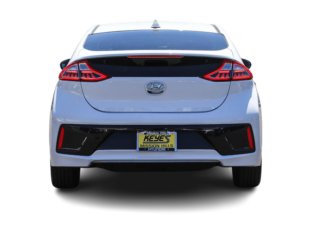 Thumbnail: 2017 Hyundai Ioniq - 4