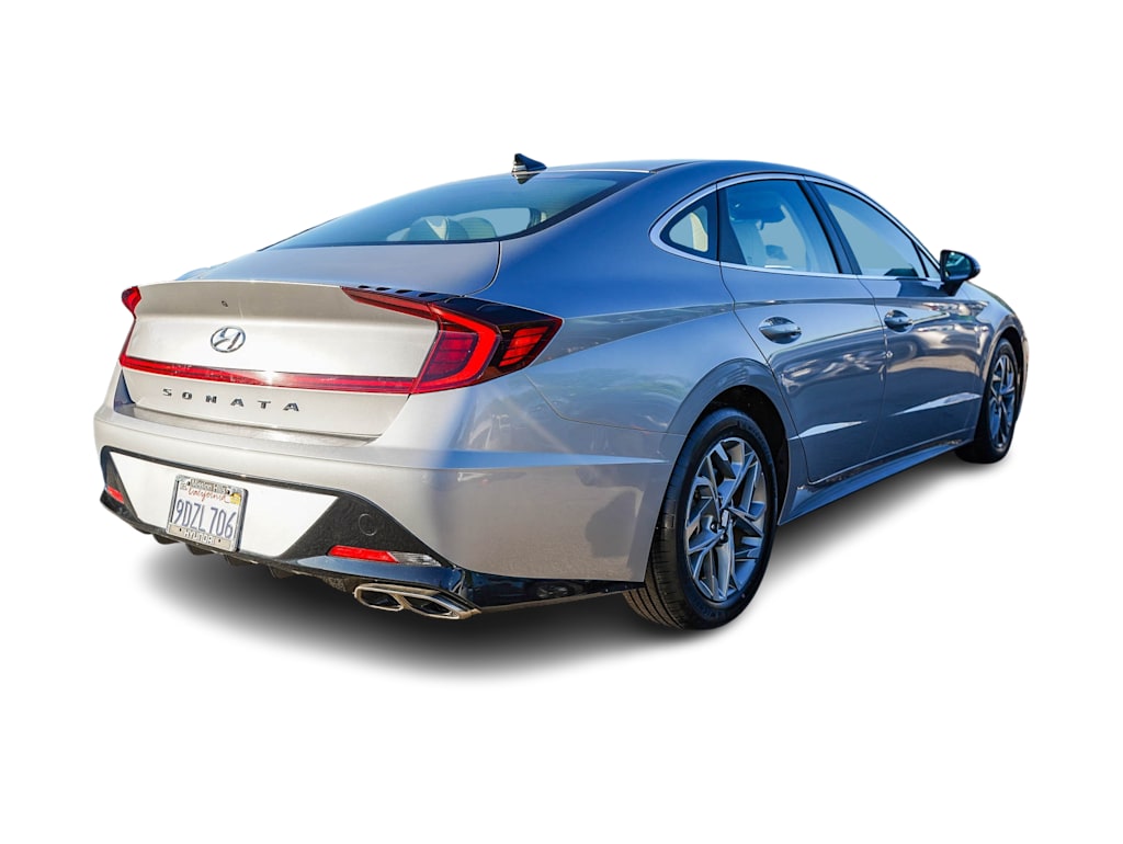 Thumbnail: 2023 Hyundai Sonata - 18