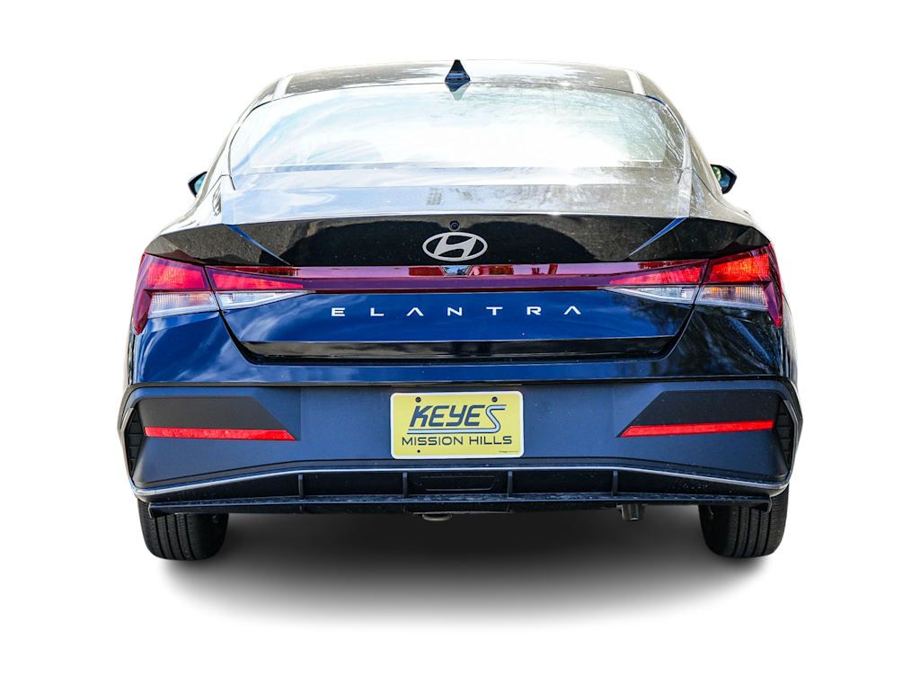 Thumbnail: 2025 Hyundai Elantra - 4