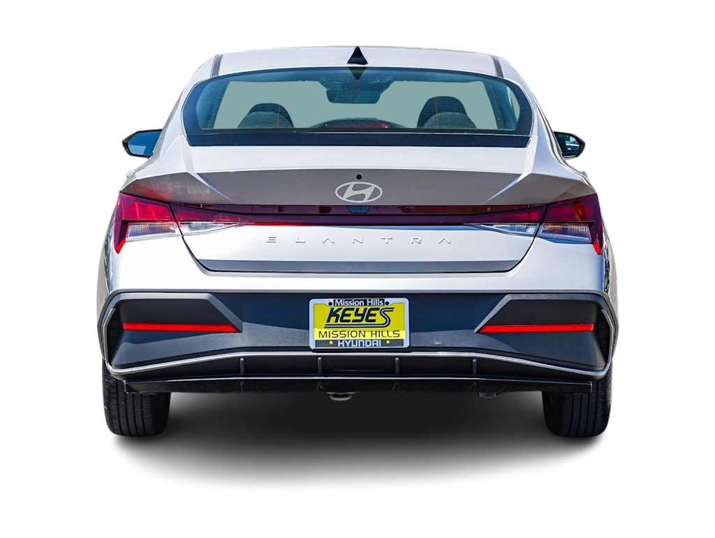 Thumbnail: 2026 Hyundai Elantra - 4