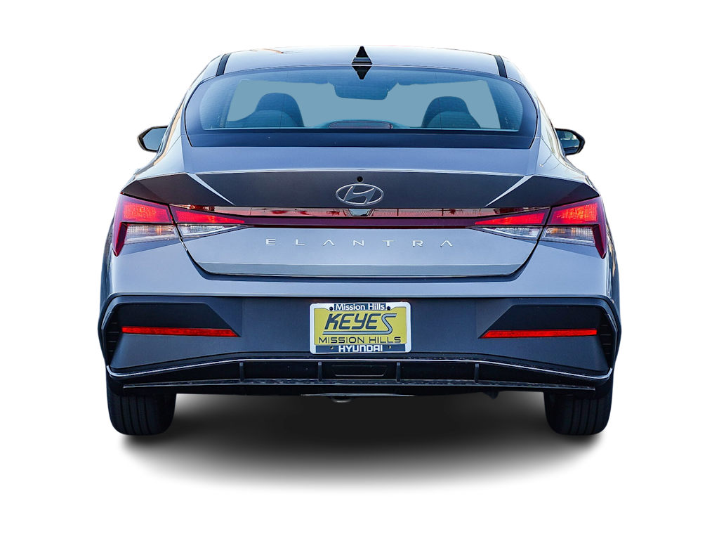 Thumbnail: 2026 Hyundai Elantra - 4