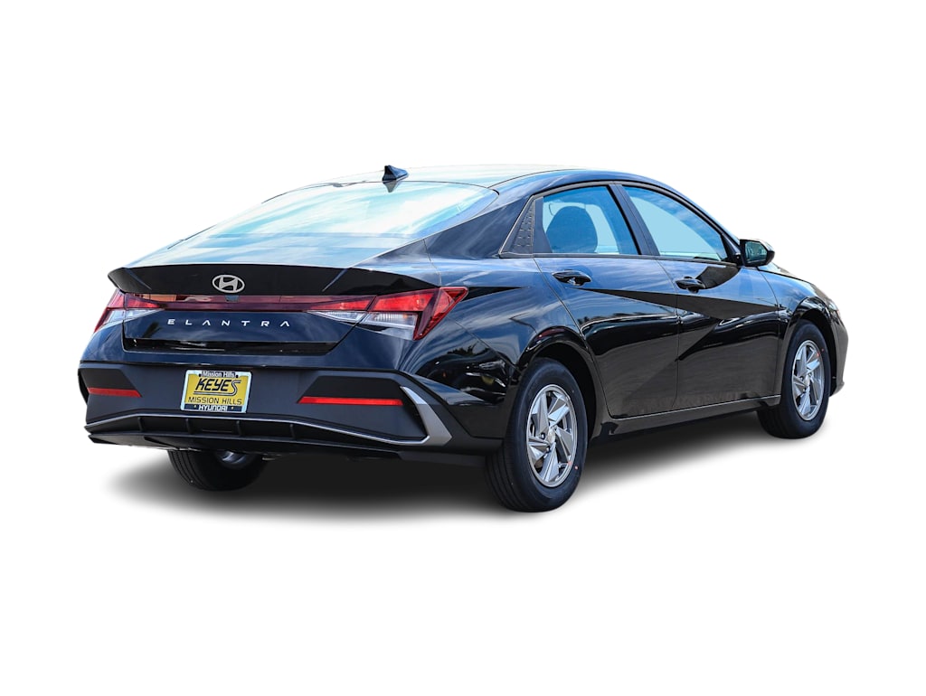 Thumbnail: 2026 Hyundai Elantra - 16