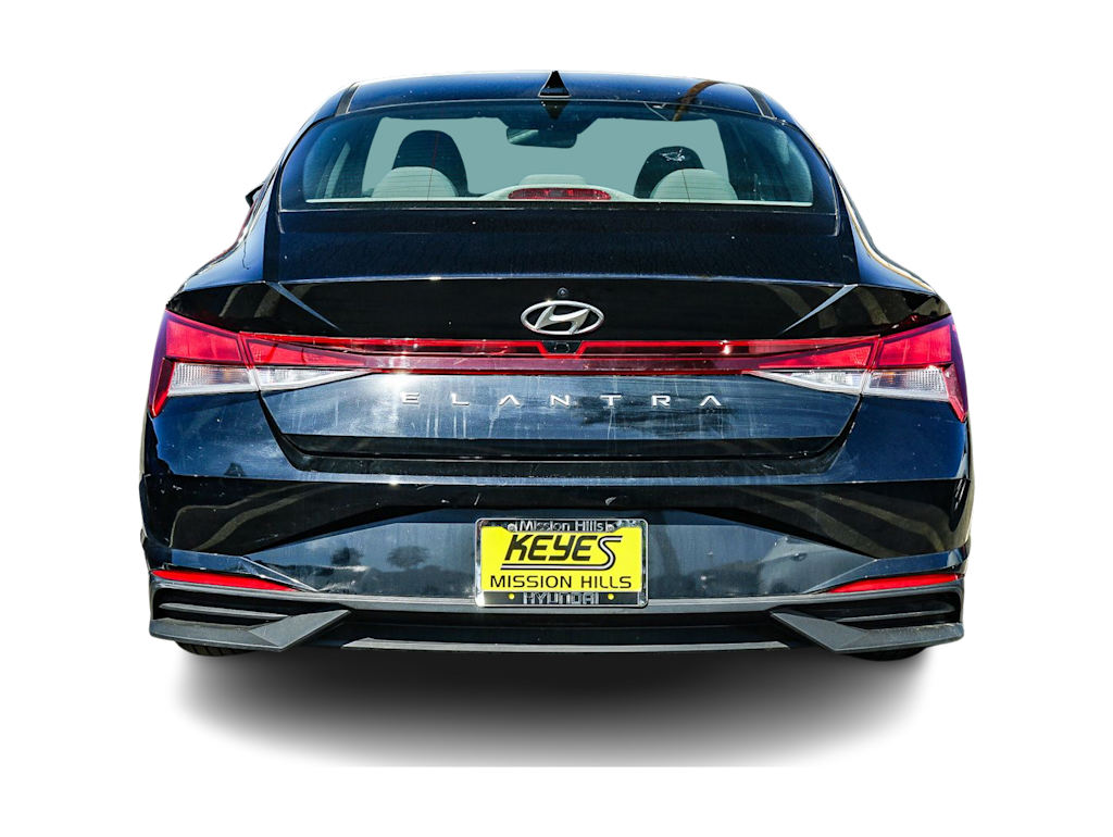 Thumbnail: 2023 Hyundai Elantra - 3