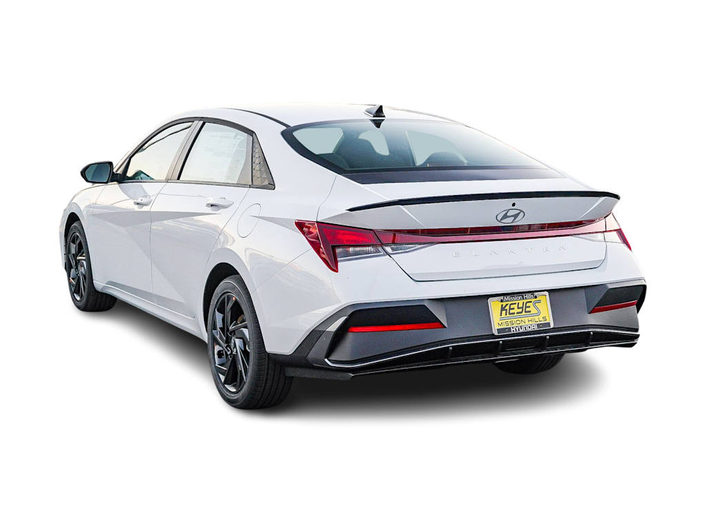Thumbnail: 2026 Hyundai Elantra - 3