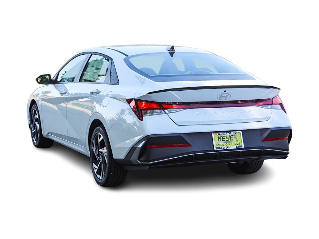 Thumbnail: 2025 Hyundai Elantra - 3