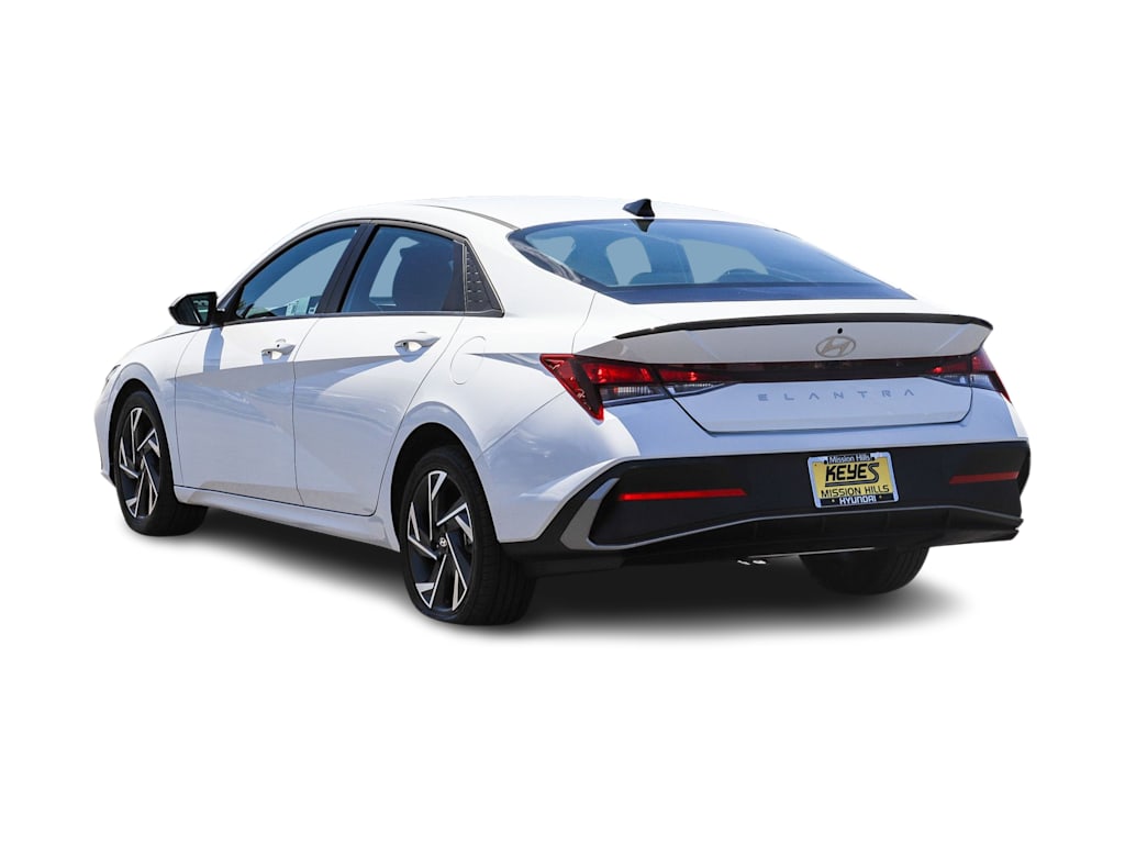 Thumbnail: 2025 Hyundai Elantra - 3
