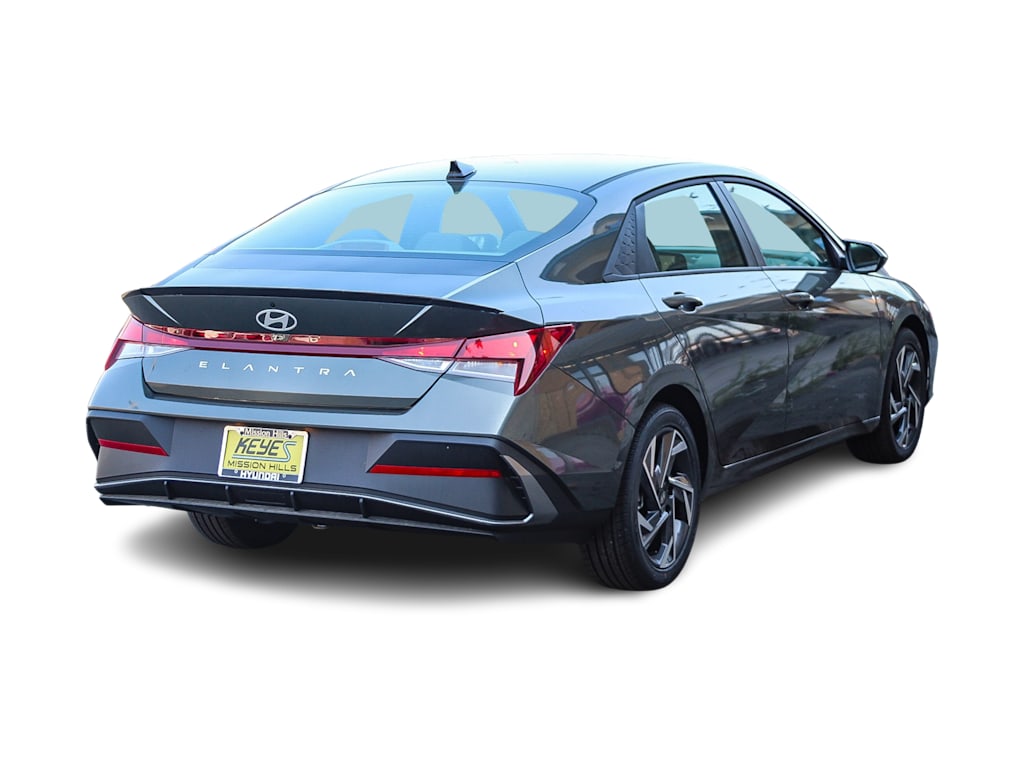 Thumbnail: 2025 Hyundai Elantra - 16